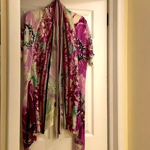 Gorgeous light cardigan with belt elie tahari new